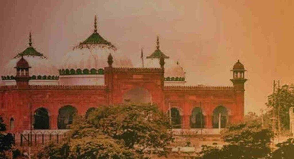  Krishna Janmabhoomi dispute  : Shahi-Eidgah mosque premises